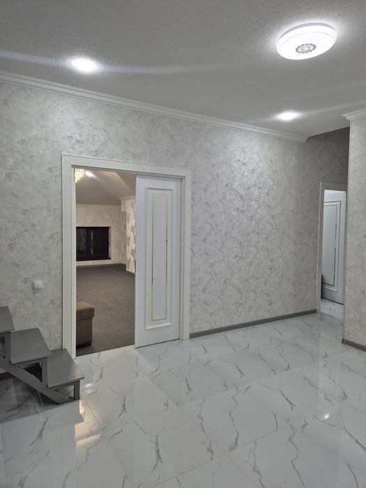 Продаётся квартира 5-комната в Тузел-1 Дока Хлеб. 132м²