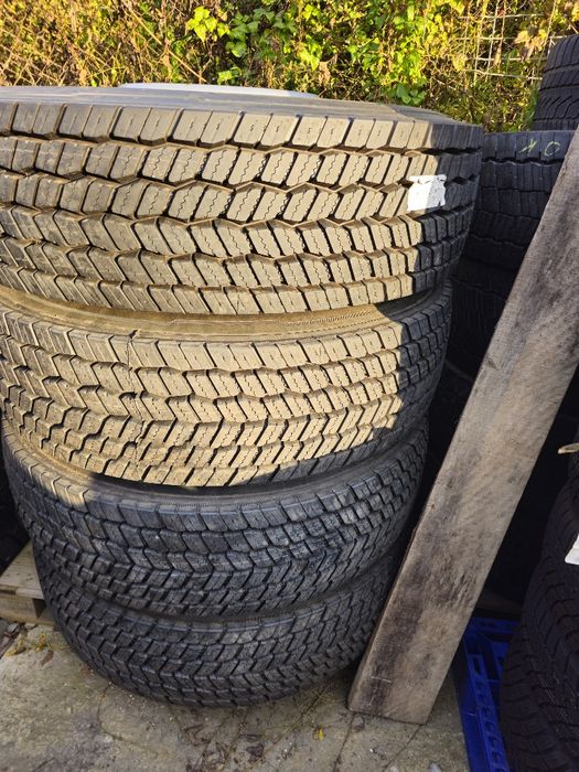 Anvelope 315 80 r22 5 continental de tracțiune.