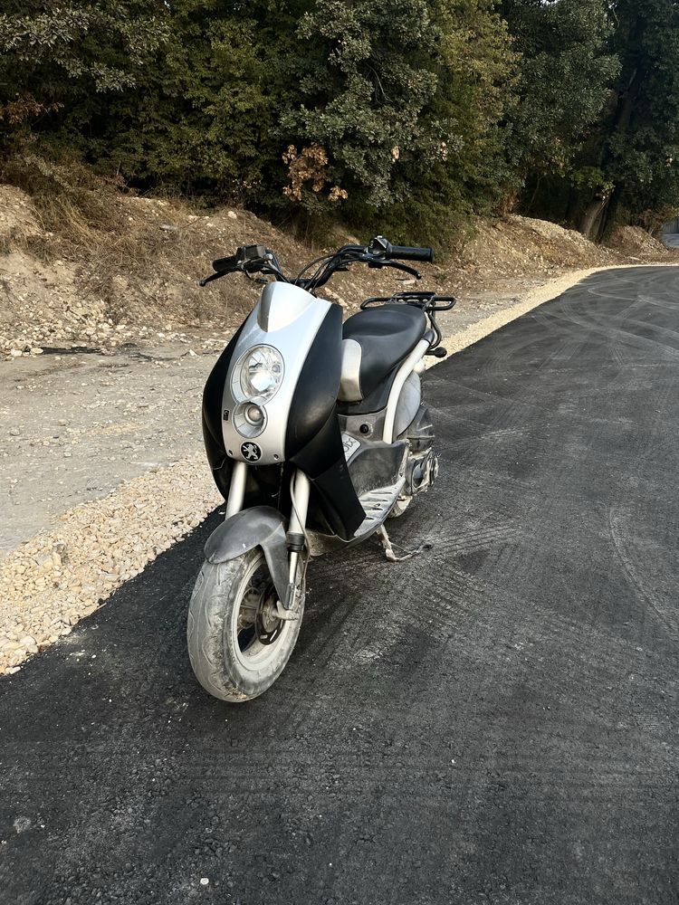Скутер Peugeot ludix