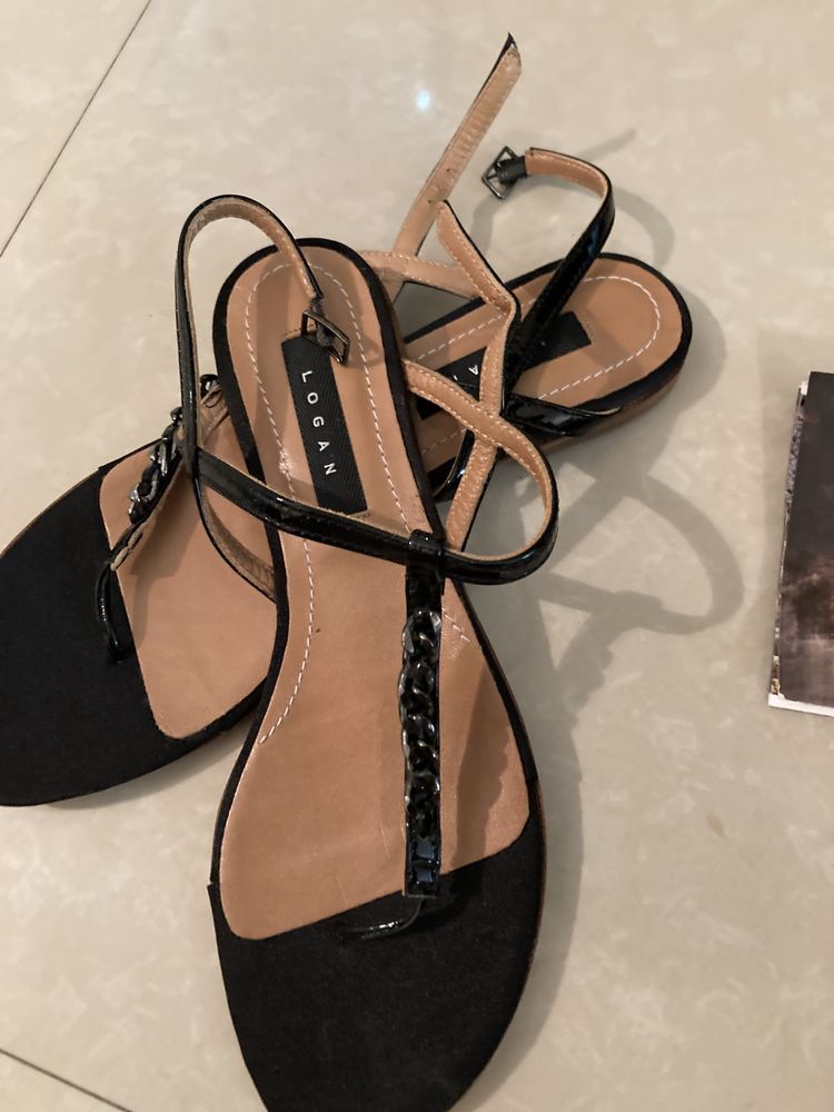 Sandale Logan, originale negre , mar 36,38,39,40