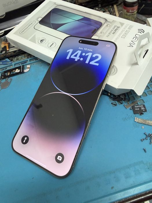 Vând Iphone 16 PRO MAX 256GB Silver