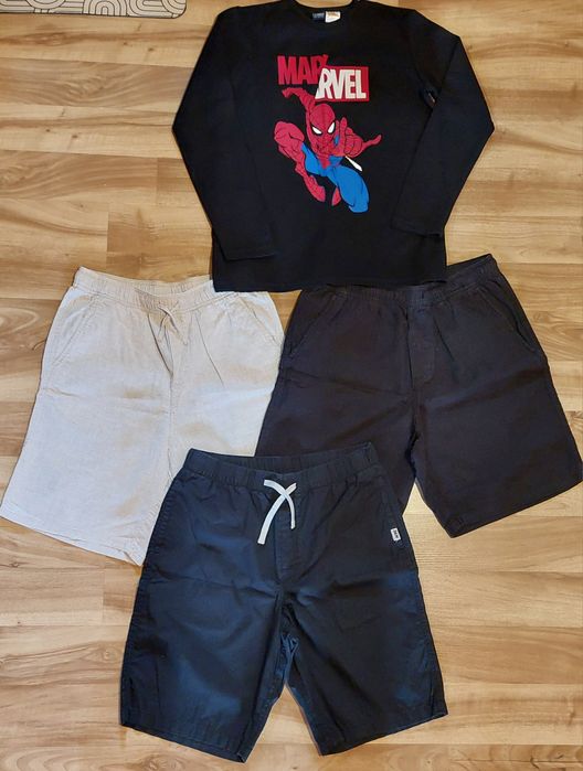 Къси панталонки и блуза за дете на 12-14 г.