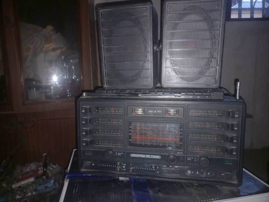 Lenengrad magnitofoni sotiladi sovetskiy