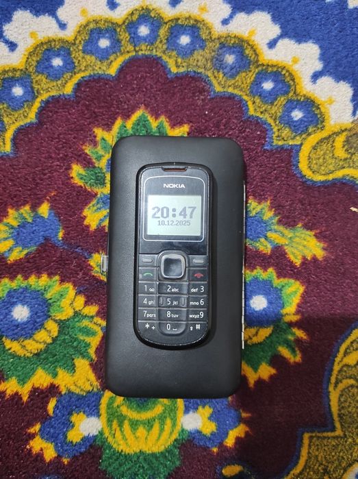 Телефон сатылады