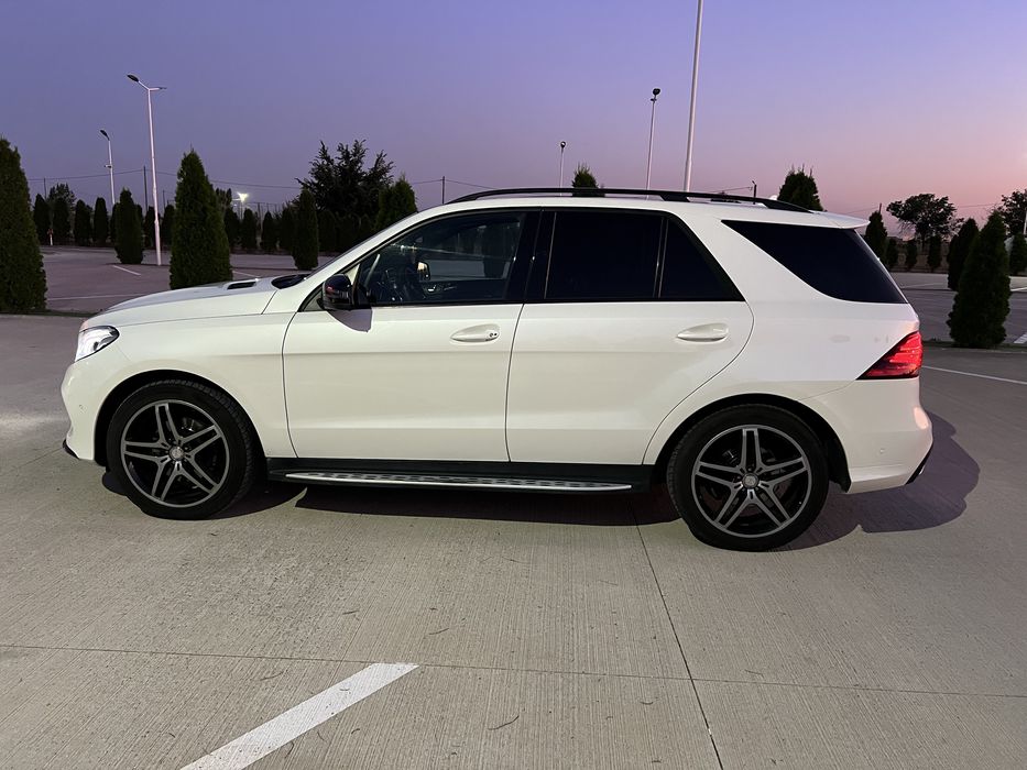Mercedes-Benz GLE 350 4Matic /AMG /Panoramic/ Camera 360/ Led adaptive