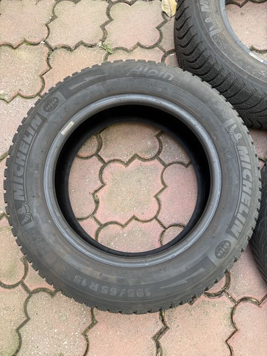 Roti iarna 195 65 / R15 -Michelin Alpin A4  / Octavia 2 , Golf 5 , etc