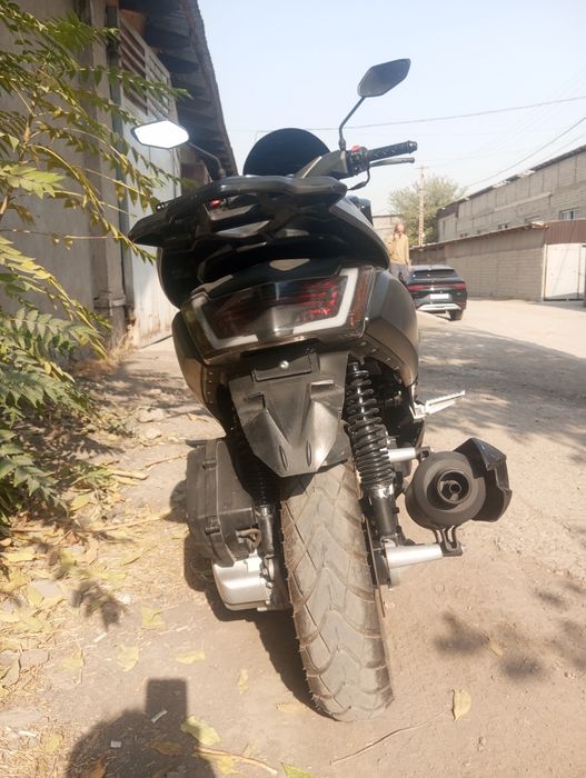 Срочно Продается Скутер T-max 150 куб.см.максималка 110 км