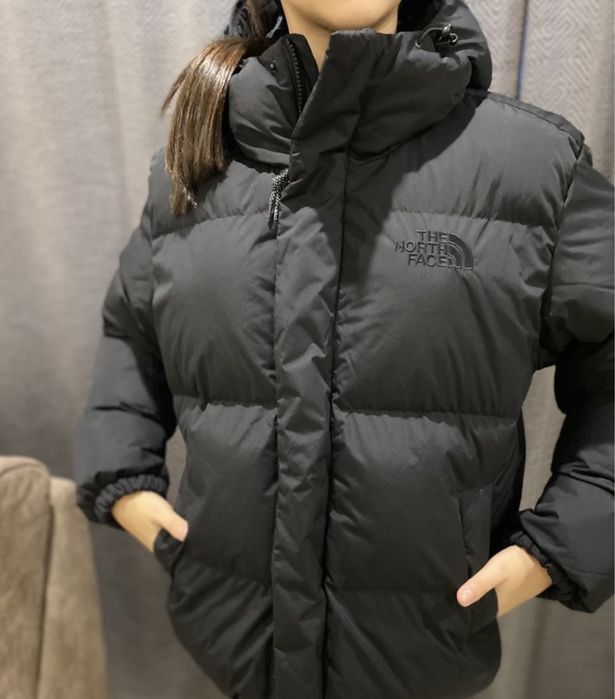 Продам куртку бренда The north face