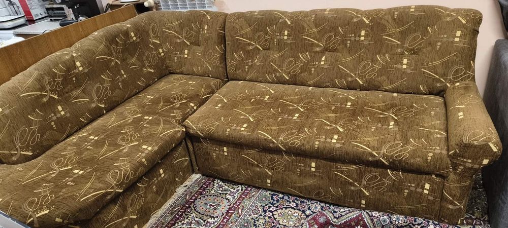Продава Ъглов кухненски диван
