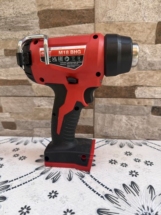 Акумулаторен пистолет за горещ въздух MILWAUKEE M18 BHG-0