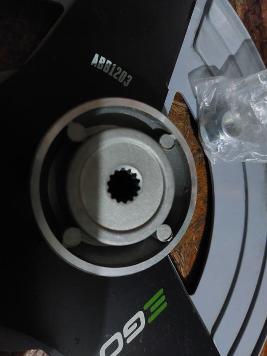 cutit motocoasa Ego + cap prindere original si piulita, NOU