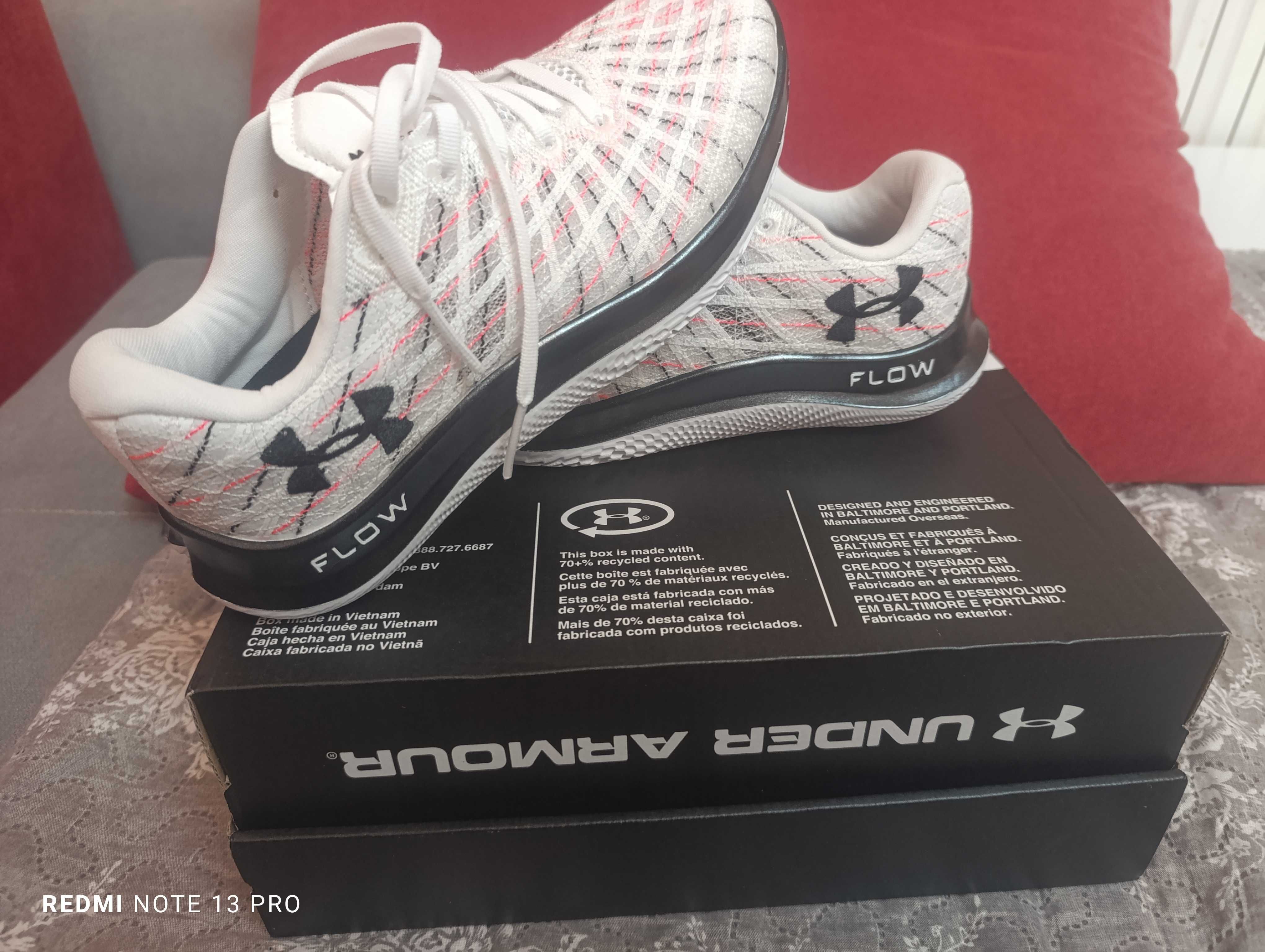Under armour Flow velociti wind