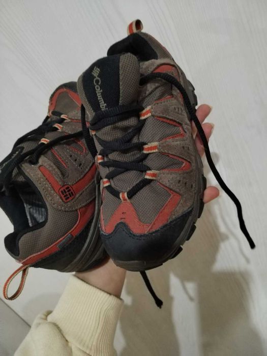 Оригинални детски  туристически обувки Columbia,боти Carrera