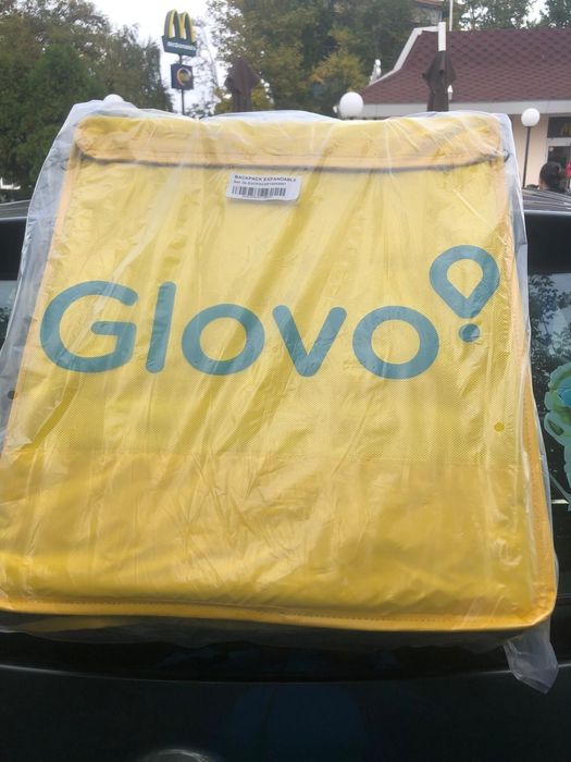 Geanta glovo noua