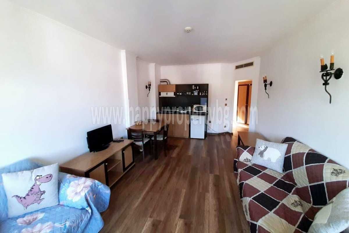 Продава се Двустаен апартамент в к.к. Елените - 82 кв.м за 653 €/кв.м - Снимка #2