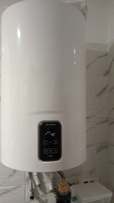 De vânzare boiler electric ariston