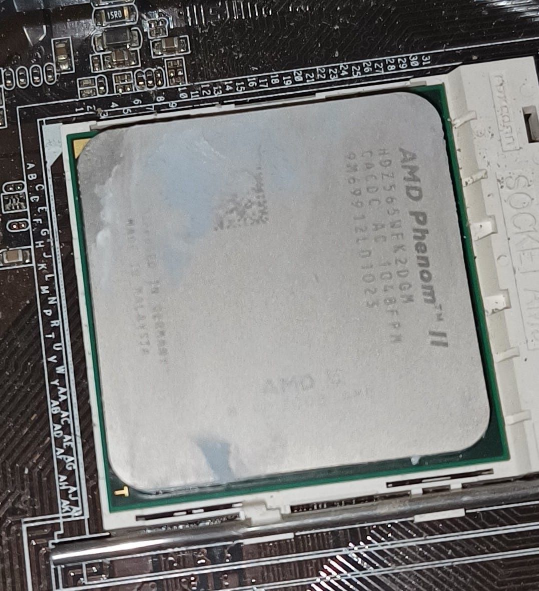 Placa baza si procesor Intel i5 sau amd x4