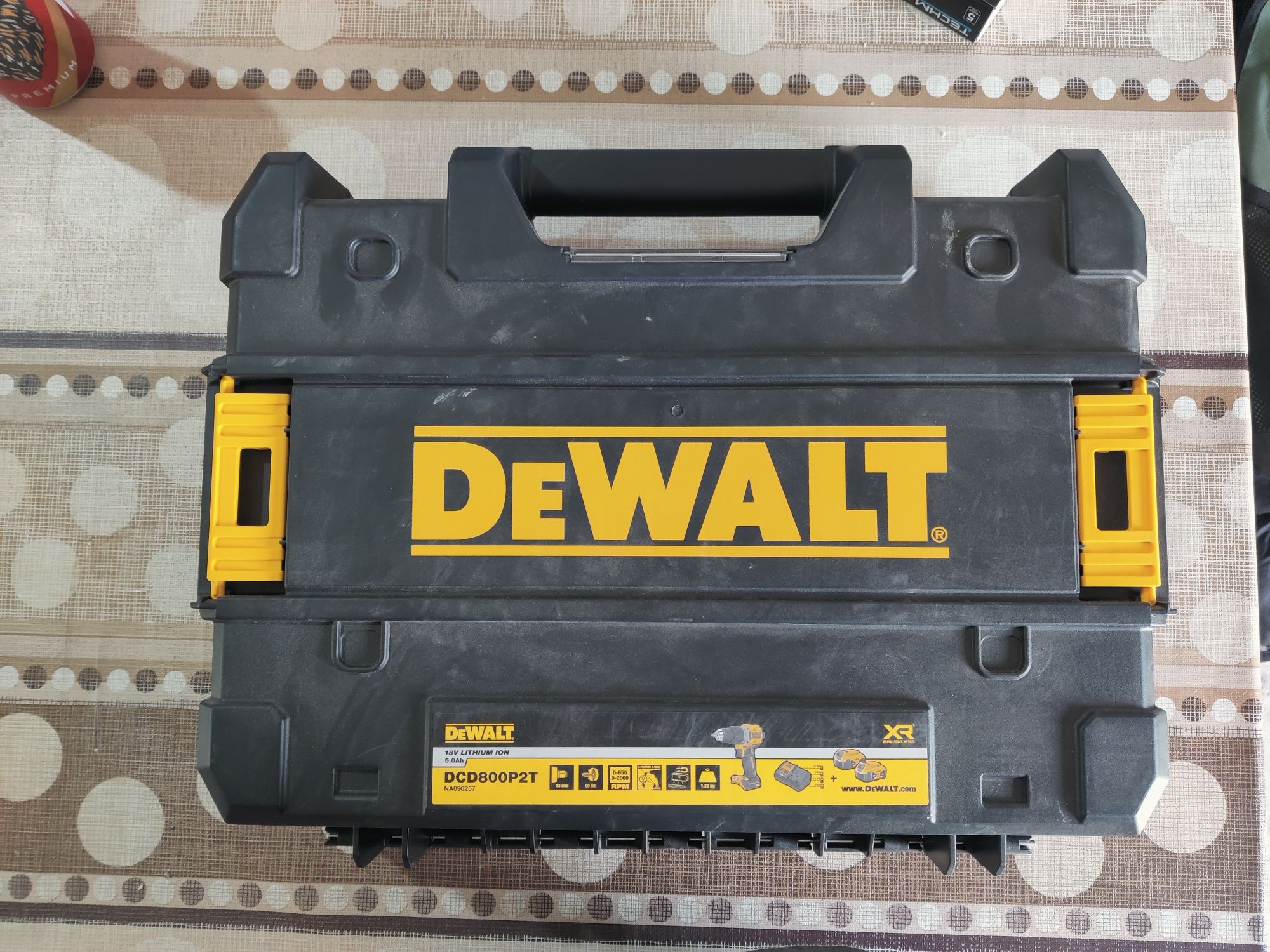 DeWalt DCD800P2T