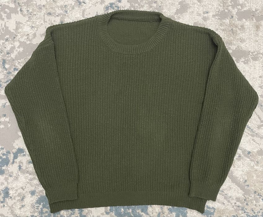 Вязанные свитеры и кофты