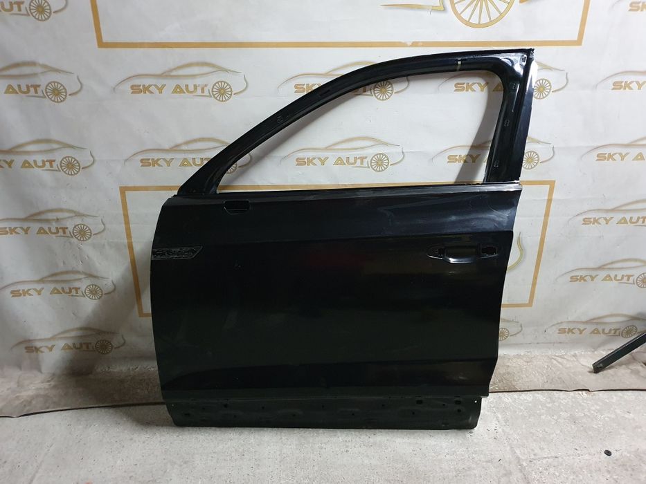 Usa stanga fata VW Touareg CR dupa 2018