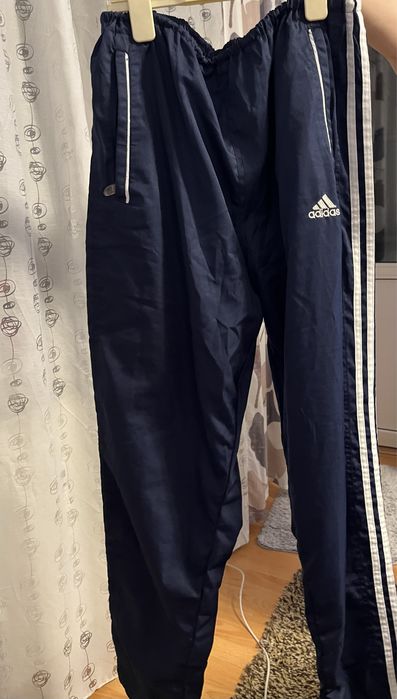 Adidas sportswear compleu