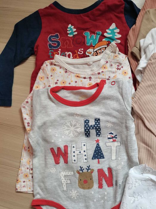 Body-uri + bluze + rochița H&M 3-6 luni