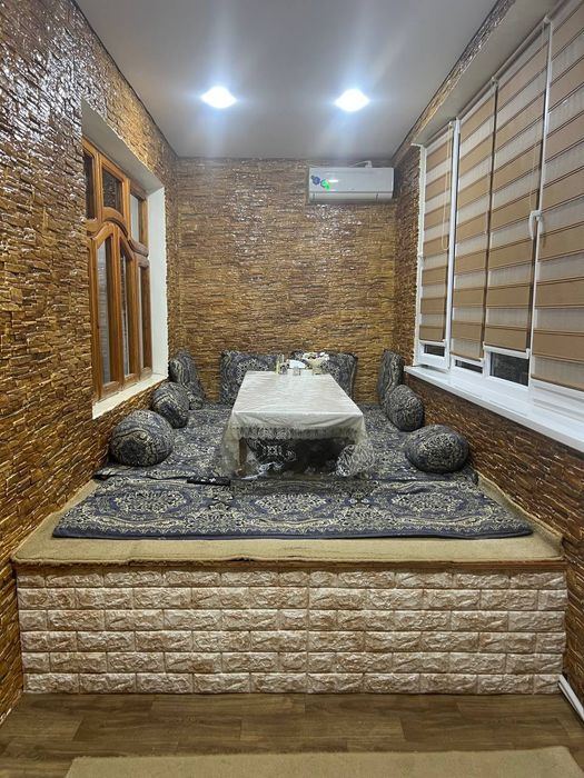 Уй сотилади 4 хонали, 3 этаж, 10 м.район