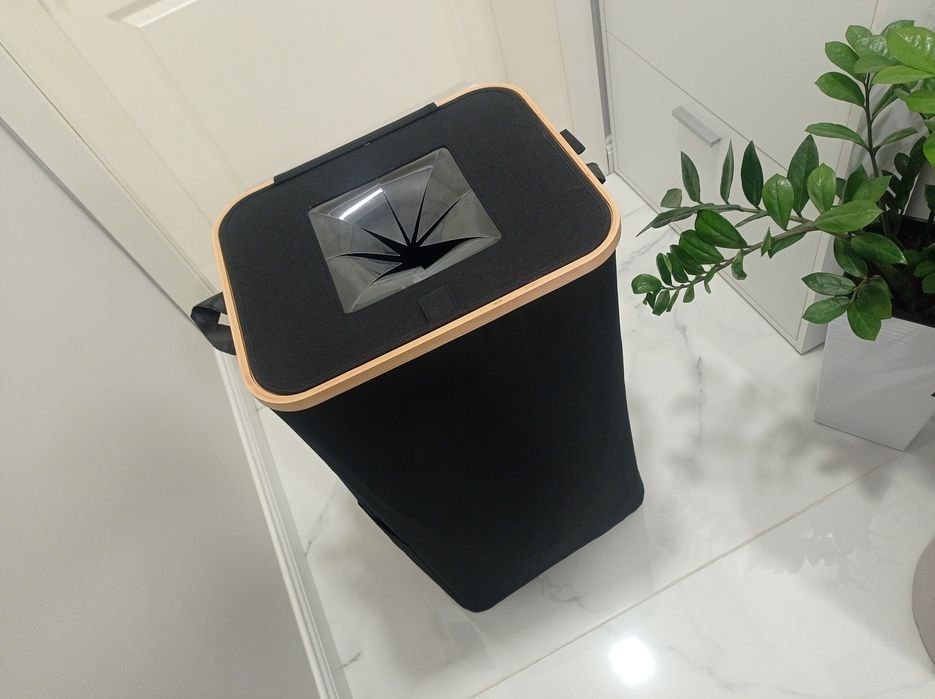 Кош за пране с капацитет 94л.