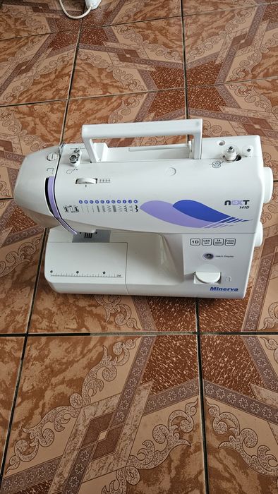 Masina de cusut Minerva