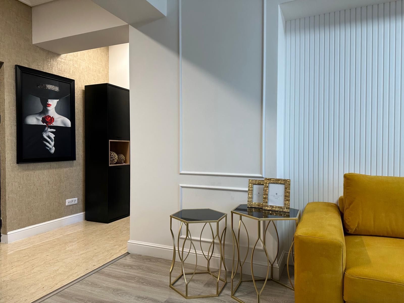 Vânzare ap 2 cam mobilat și utilat lux -DESIGN deosebit - central