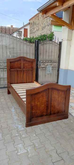 Paturi din lemn masiv, vechi, reconditionate, 190 x 90 cm