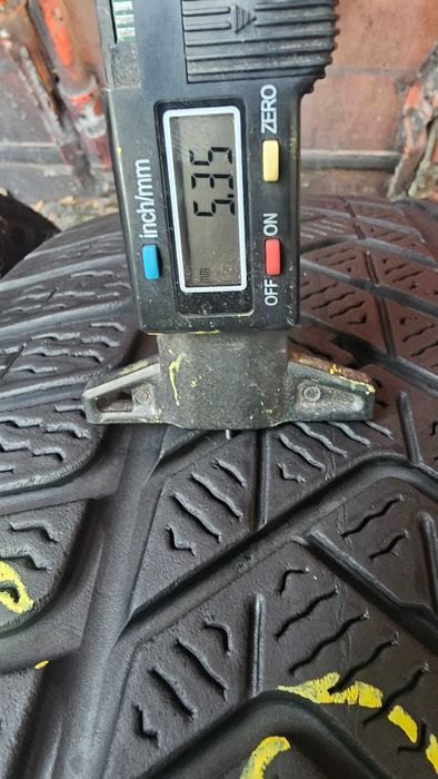 Anvelope 255 45 19 CONTINENTAL  iarna