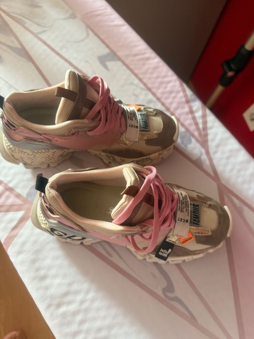 Сникъри дамски ANGELIQUE