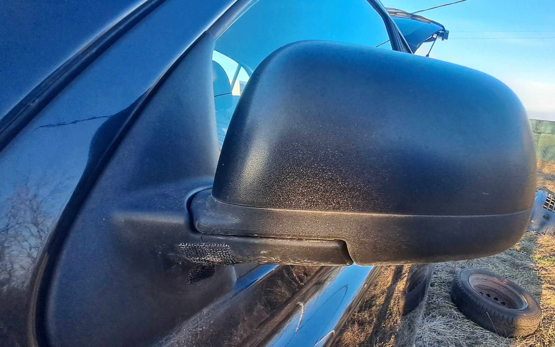 Странични огледала от NISSAN MICRA K12 1.2I 80К.С 2009г