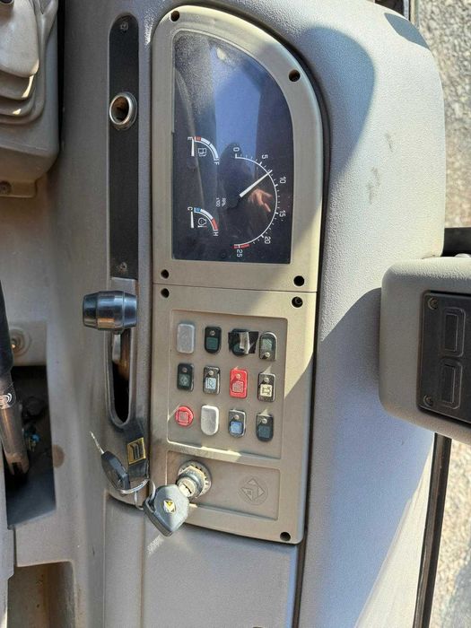 Buldoexcavator Fervec 800