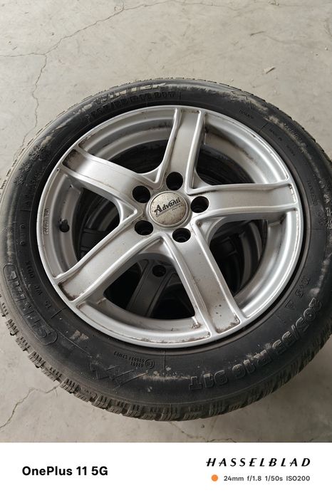 Алуминиеви джанти с със зимни гуми 205/55/16