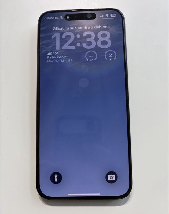 Vand iphone 15 pro sau schimb cu 12 pro 13 si dif sa primesc