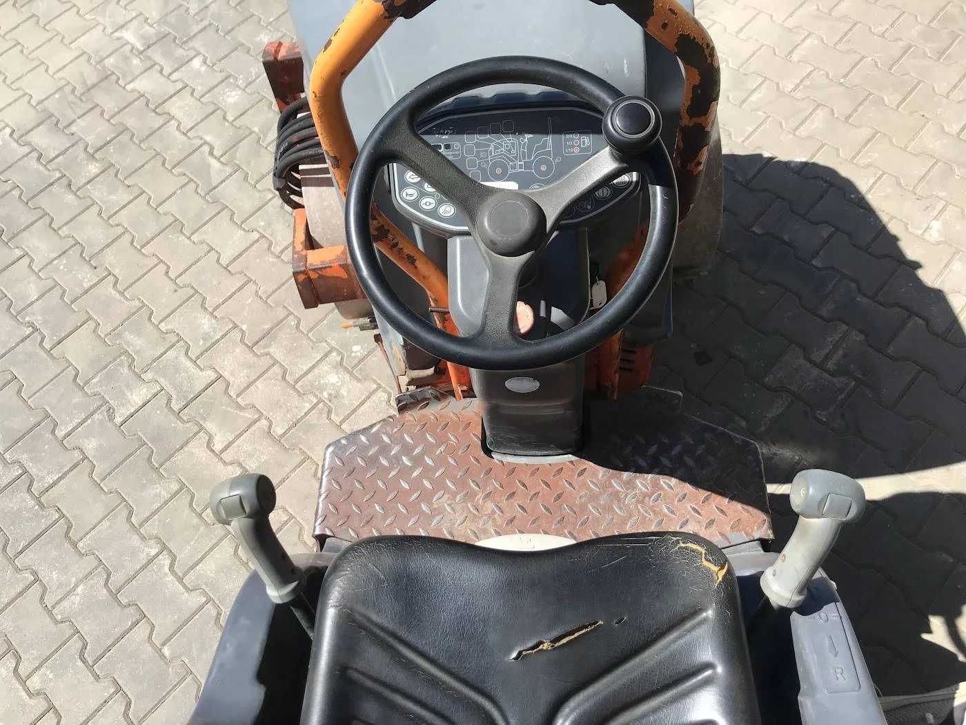 Валяк Hamm HD10C VV 1800кг.