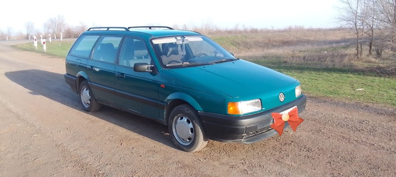 Продам машину  Volkswagen Passat В3