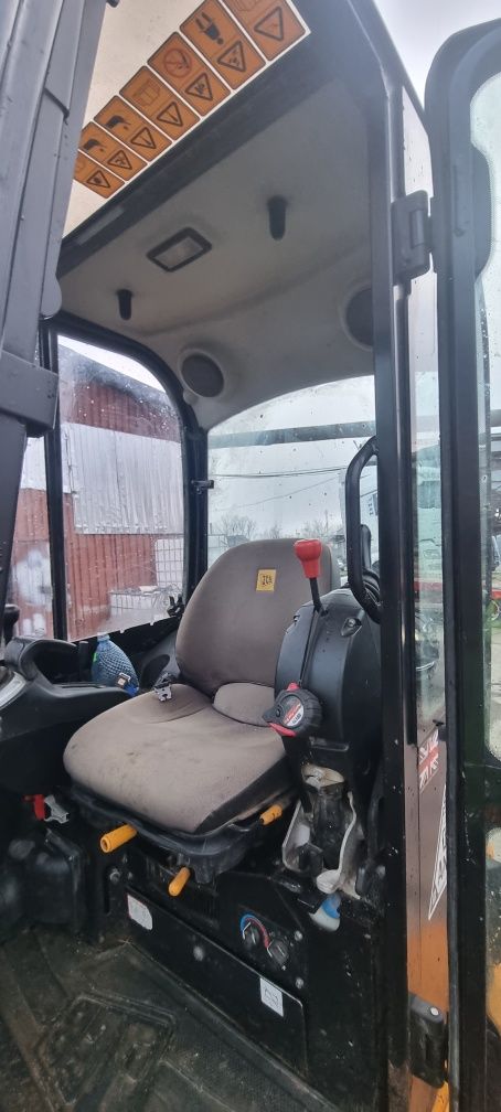 JCB 8030 an 2016