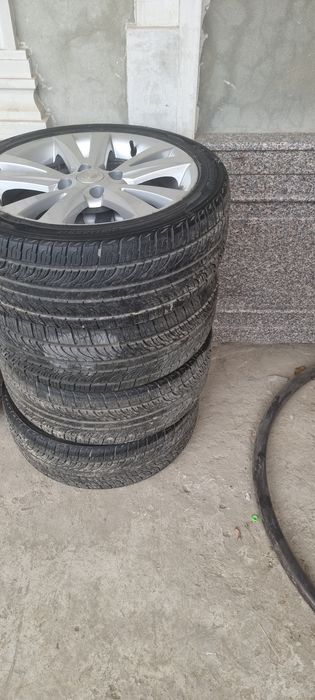 Nexen R17 / 45/245