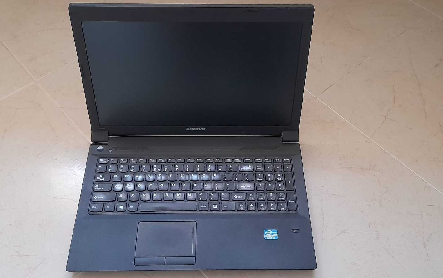 Laptop LENOVO B590 - Kodi
