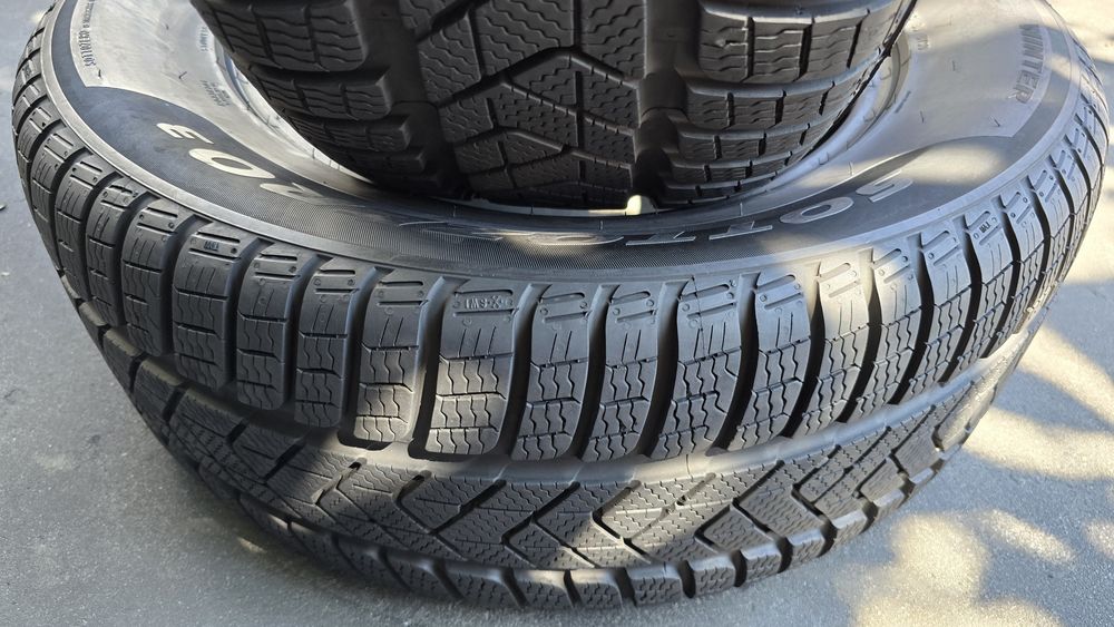 2 anvelope iarnă Pirelli 235/60/16 -transport gratuit