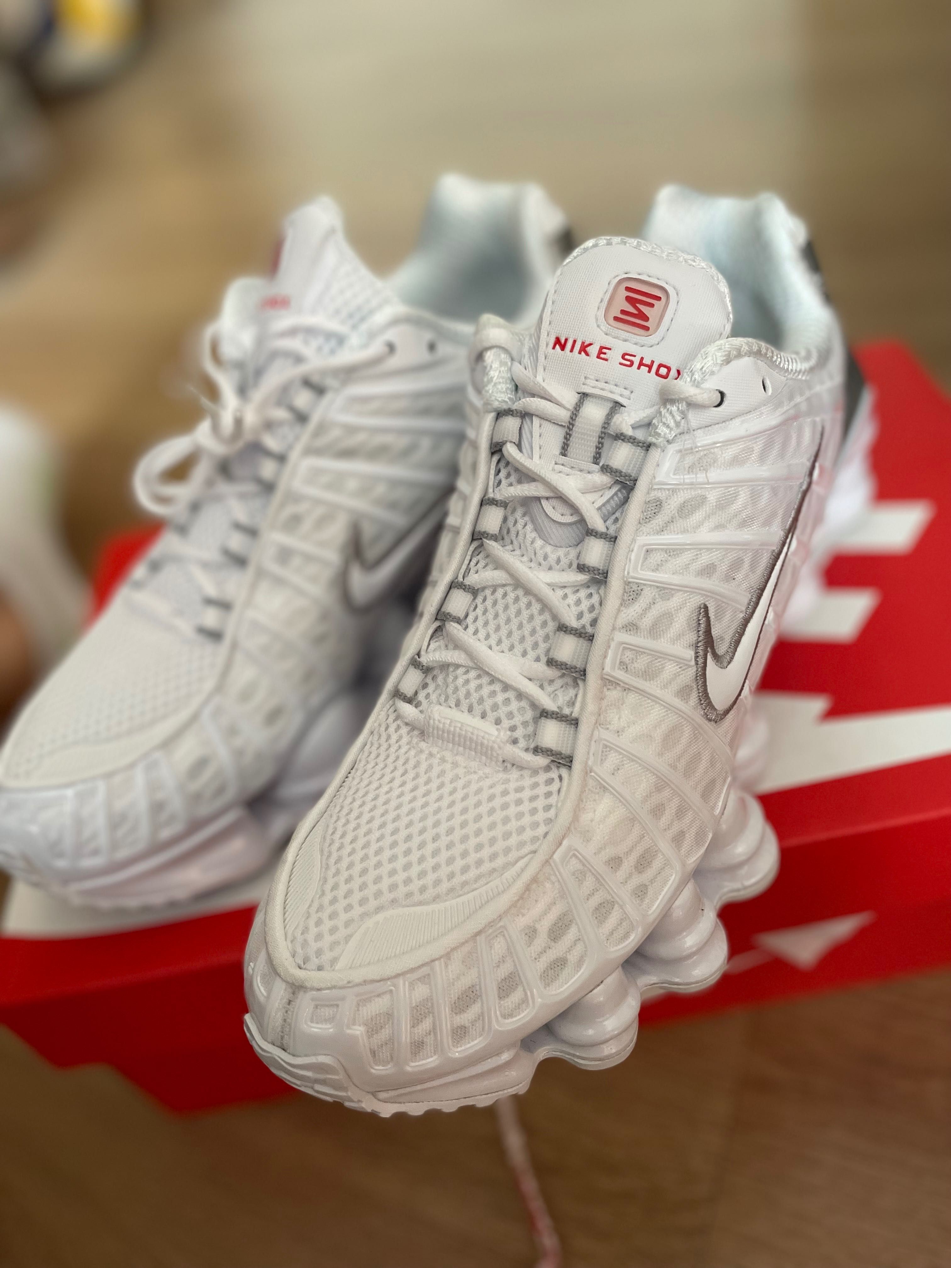 Nike Shox sportswear