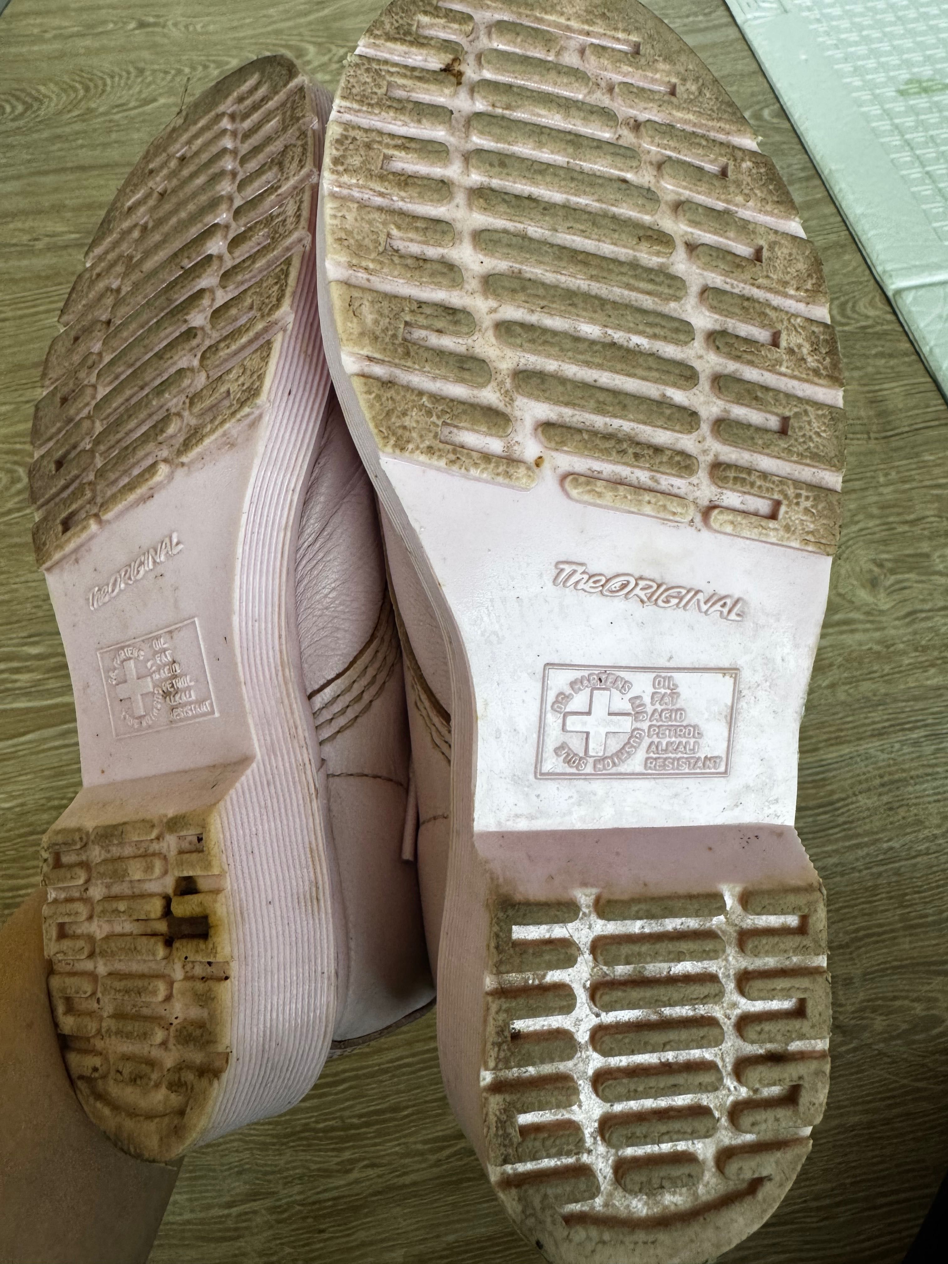 Оригинални кубинки Dr. Martens - носени