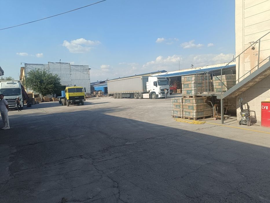 Продается база в Ахангаране 2,5 гект