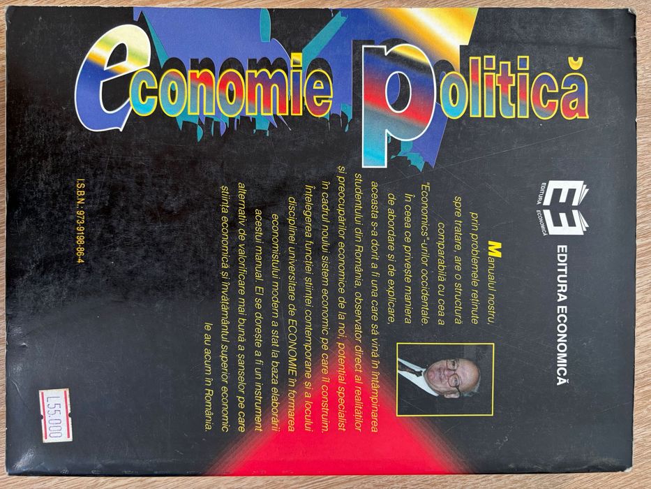 Carte Principiile Marketingului Cadou: cartea “Economie politica”