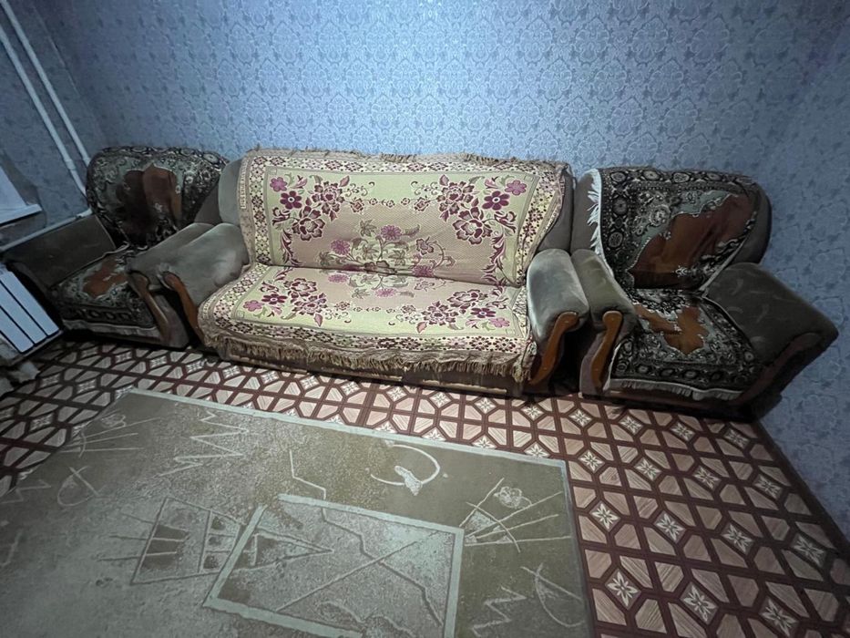 Отдам даром мебель