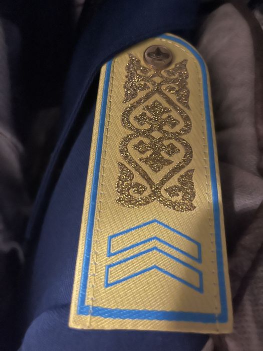 Продам погоны младшего сержанта парадные