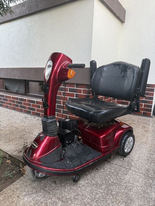 Scuter electric handicap/batrani